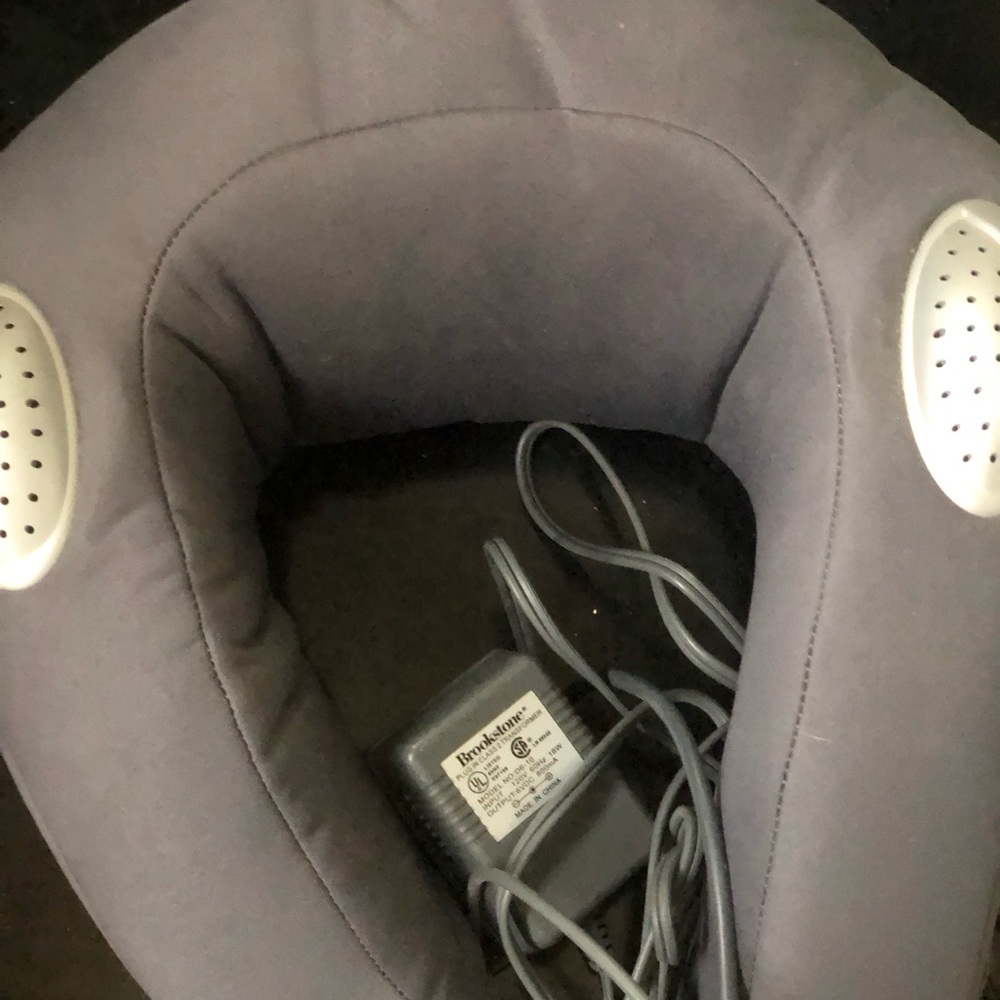 Brookstone heated neck roll massager